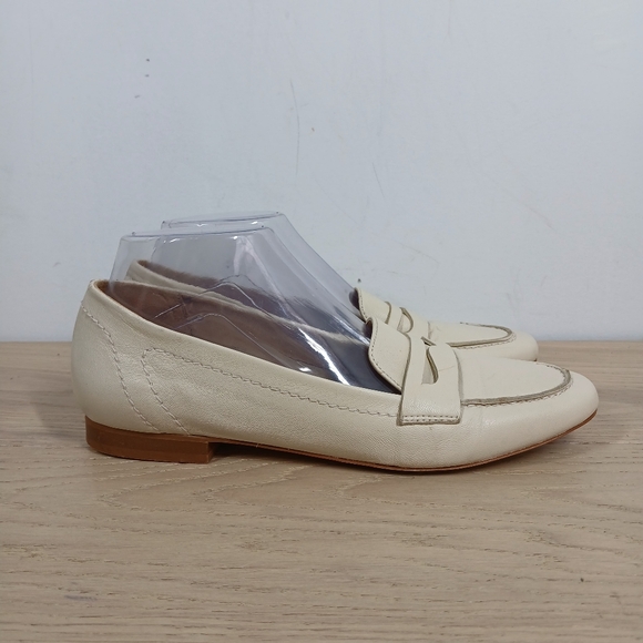 Coach and Four Cream Leather Slip On Penny Loafers 1537 - Picture 6 of 13